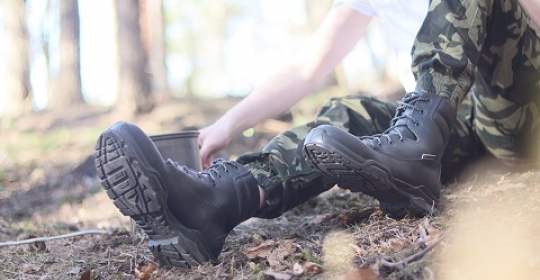 Как разносить берцы: рабочие способы и важные правила безопасности для ног