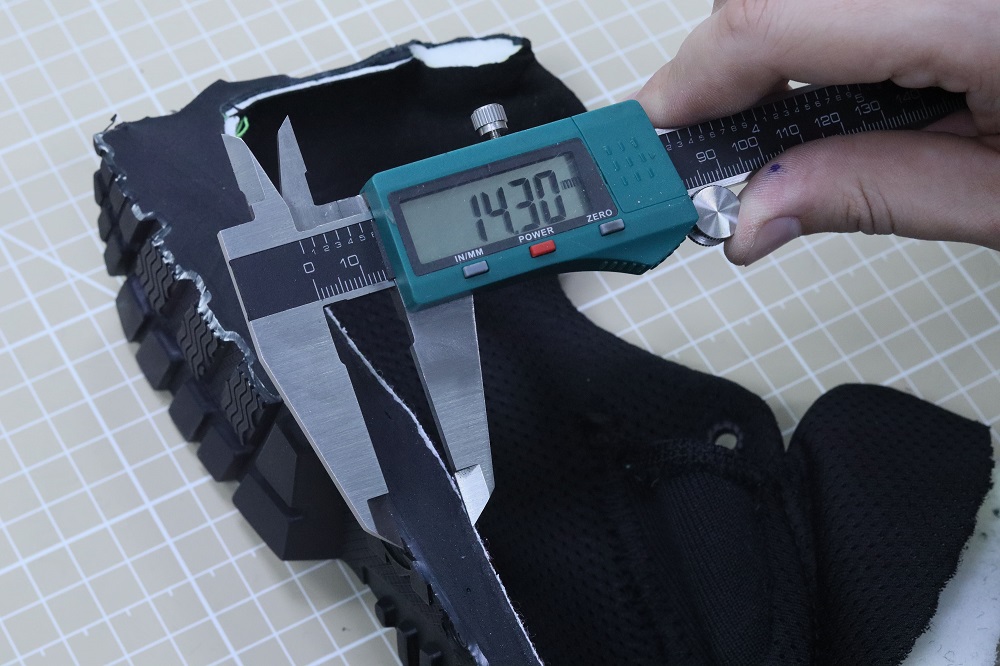 Толщина подошвы